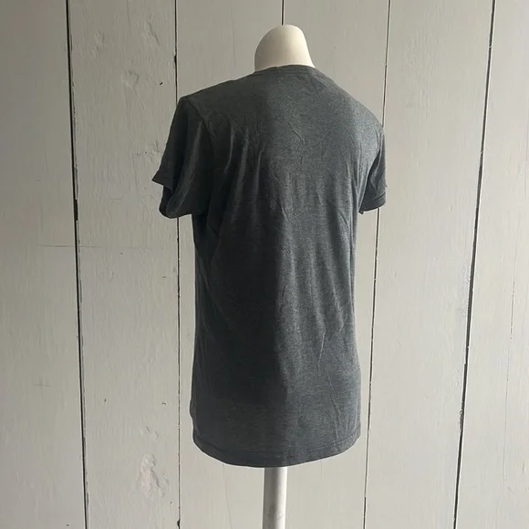 Alberta Strong tee - Picture 2 of 2